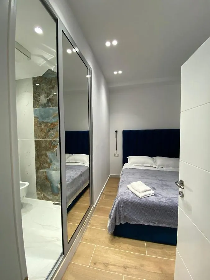 公寓 Apartament In Blloku In Front Of Taiwan 地拉那