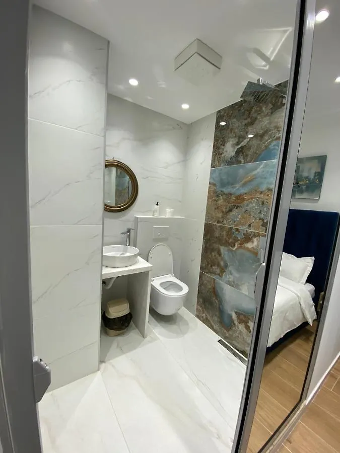 Apartament In Blloku In Front Of Taiwan 地拉那 公寓